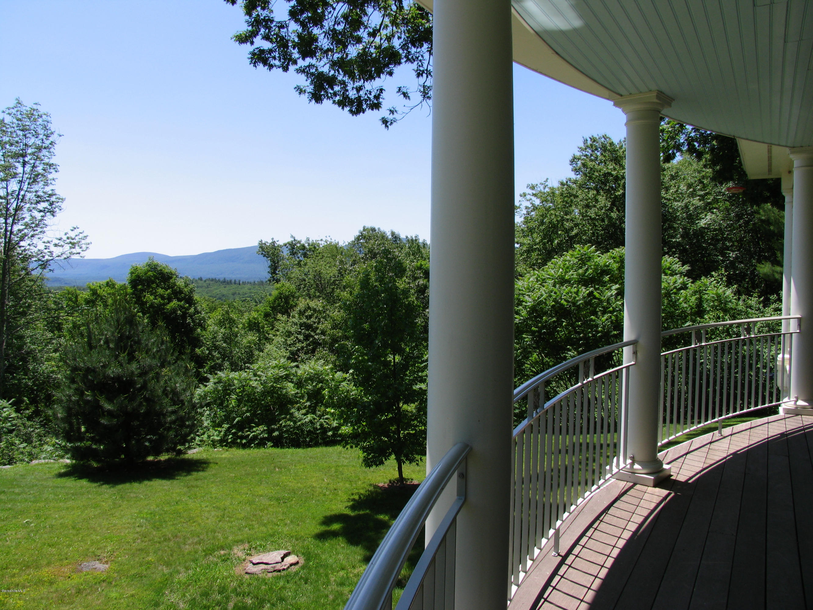 982 Home Road Sheffield, MA 01230 - Photo 5 of 73 IMG_9220