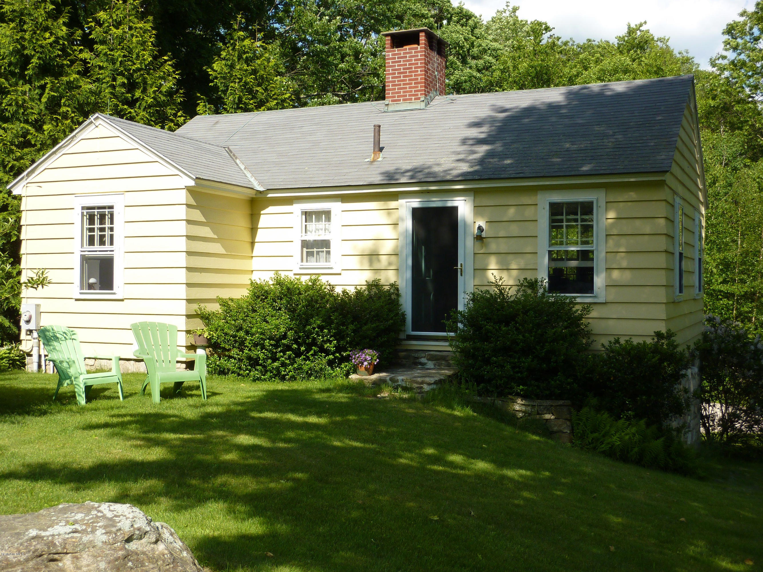 982 Home Road Sheffield, MA 01230 - Photo 50 of 73 P1010051cottage