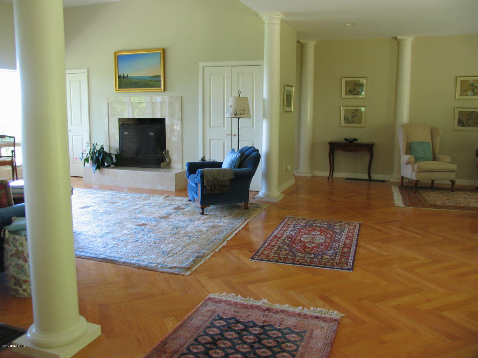 982 Home Road Sheffield, MA 01230 - Photo 8 of 73 IMG_9287great room