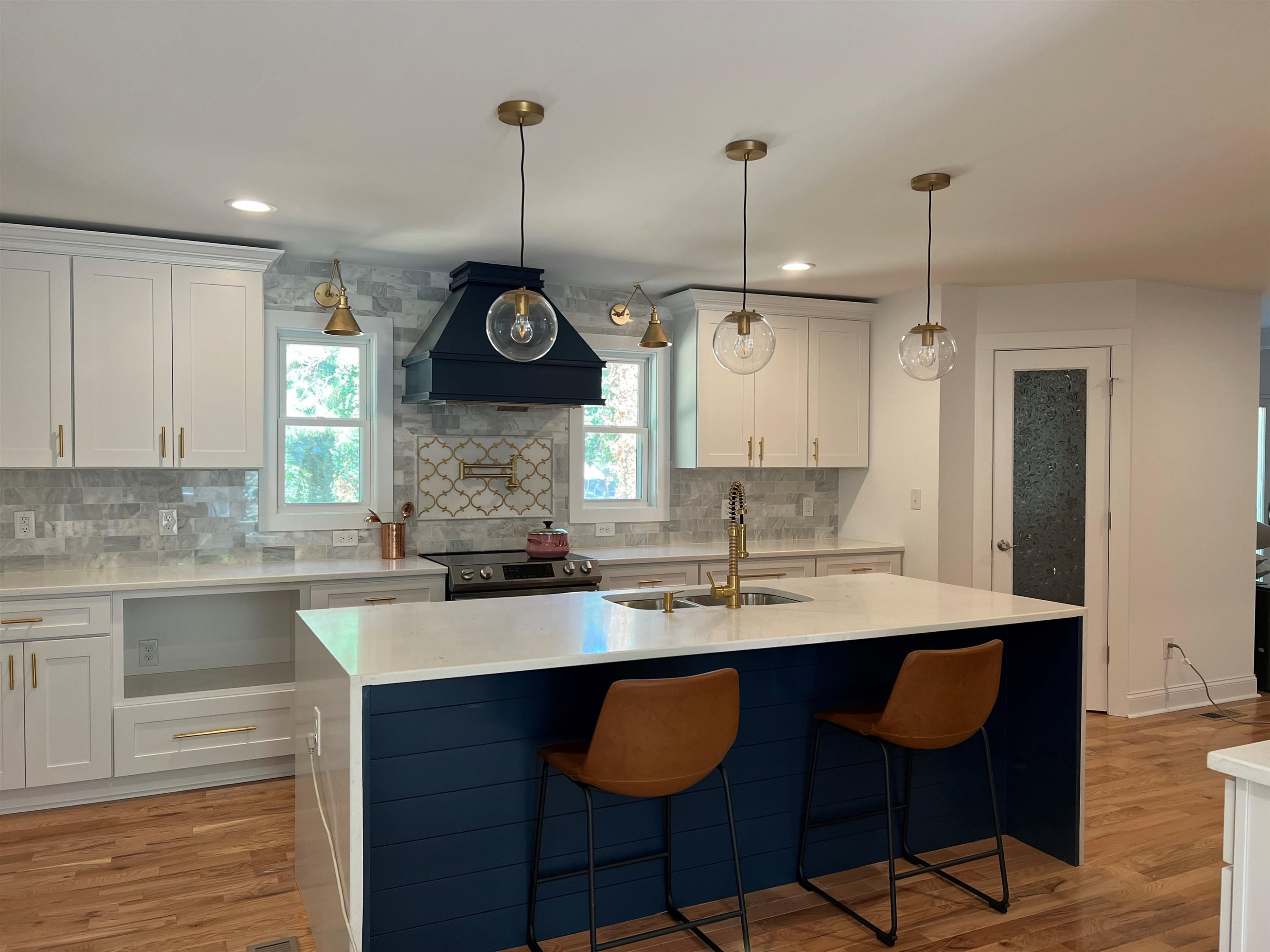 4200 Pickwick Drive Raleigh, NC 27613 - Photo 4 of 39 Photo 4
