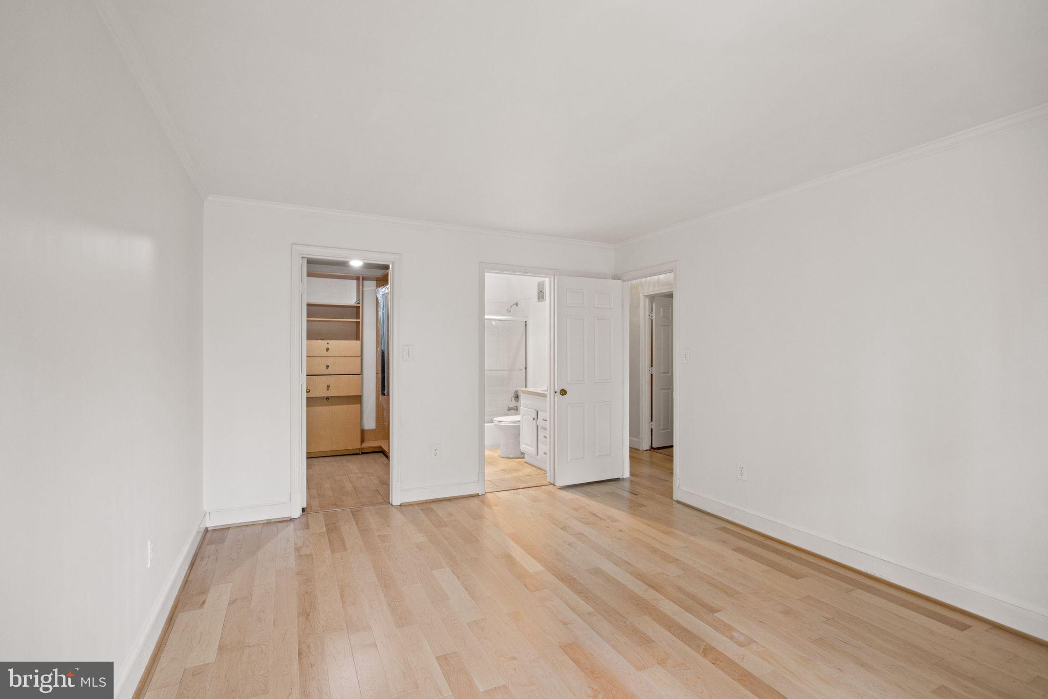 3231 Sutton Place Northwest, Unit D Washington, DC 20016 - Photo 32 of 41