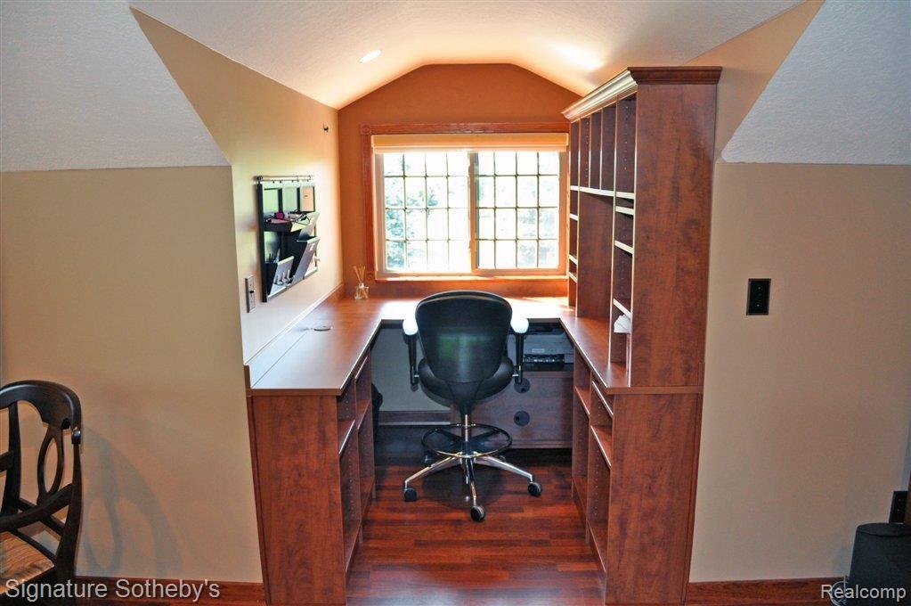 4519 Thornville Road Metamora, MI 48455 - Photo 83 of 99 Have custom features EVERYwhere