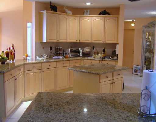 23463 Water Circle, Unit 3B Boca Raton, FL 33486 - Photo 4 of 12 Additional Photo