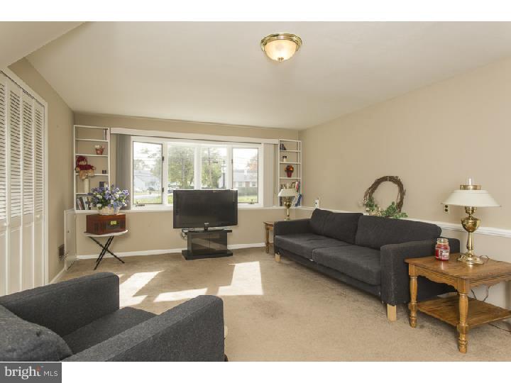 79 Hempstead Road Hamilton, NJ 08610 - Photo 12 of 24 Family Room