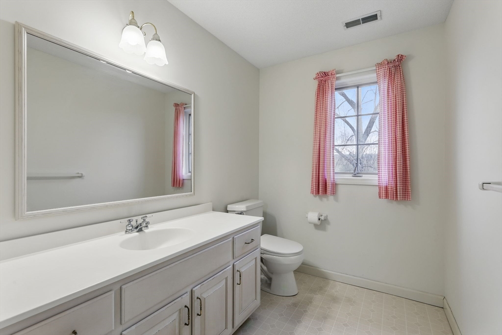 15 Glendale View Drive Hampden, MA 01036 - Photo 29 of 42