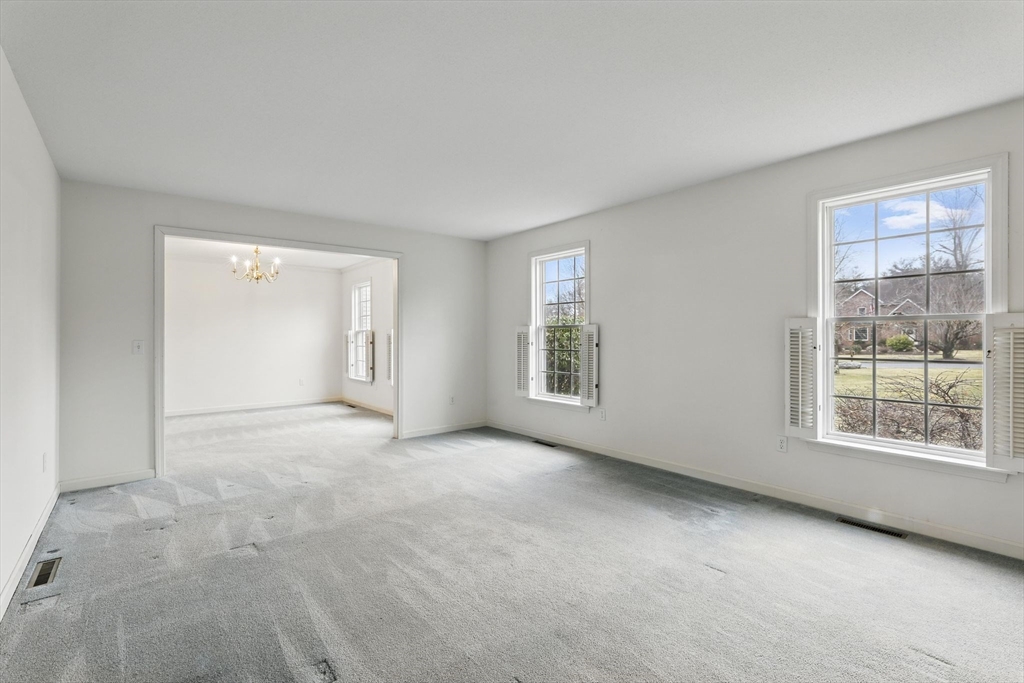 15 Glendale View Drive Hampden, MA 01036 - Photo 7 of 42