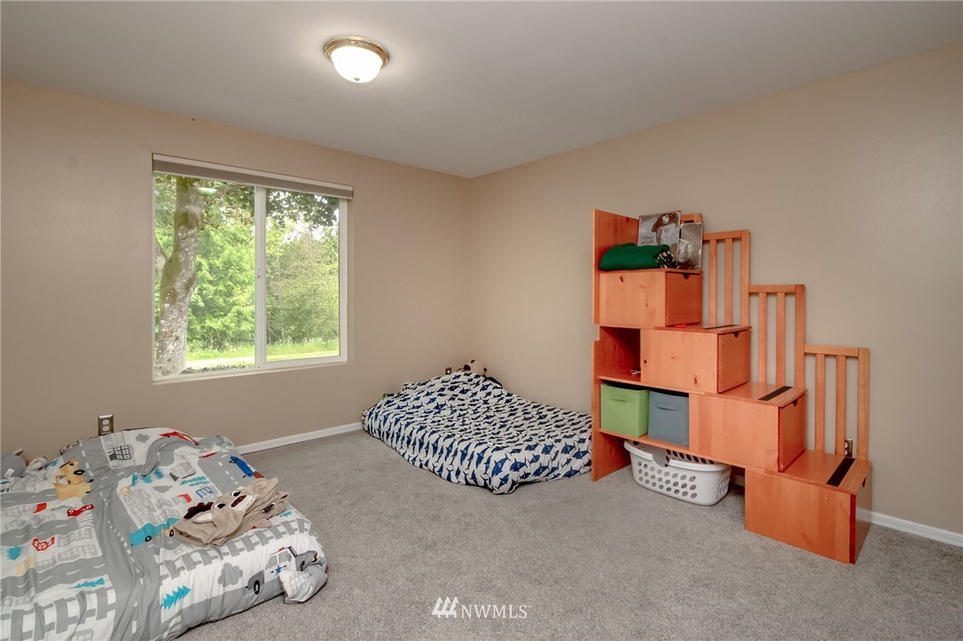 7553 Southeast Fragaria Road Olalla, WA 98359 - Photo 14 of 22 Gallery Image 14