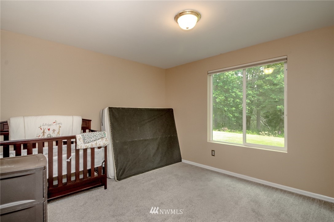 7553 Southeast Fragaria Road Olalla, WA 98359 - Photo 15 of 22 Gallery Image 15