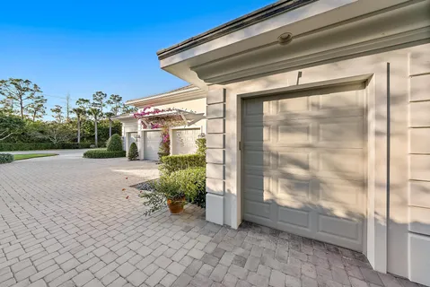 $4,985,000 | 12900 Hammock Crossing, Palm Beach Gardens, FL 33418