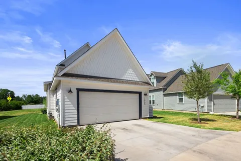 $529,000 | 1066 Twain Street, Driftwood, TX 78619