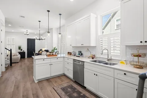 $529,000 | 1066 Twain Street, Driftwood, TX 78619