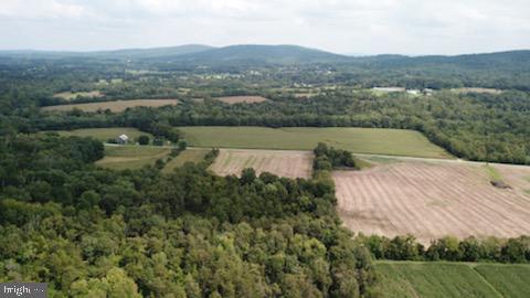 245 Bumble Bee Road Wellsville, PA 17365 - Photo 3 of 5 Gallery Image 3