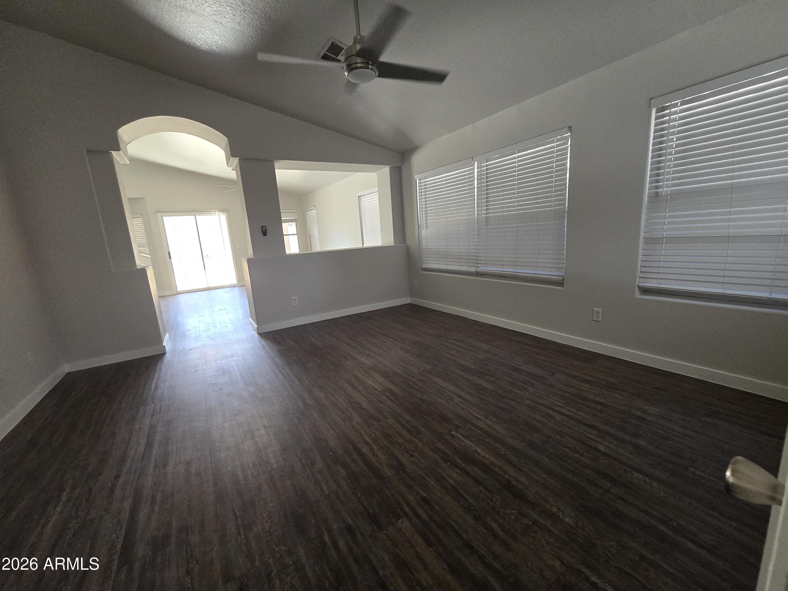 4740 East Dry Creek Road Phoenix, AZ 85044 - Photo 4 of 11