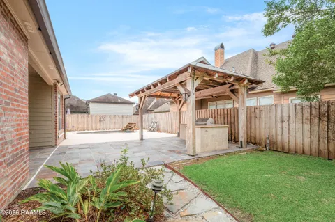 $427,000 | 305 Breemen Circle, Lafayette, LA 70508