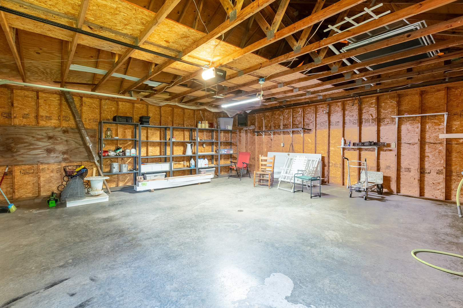 370 Woodlake Road Eldorado, IL 62930 - Photo 13 of 35