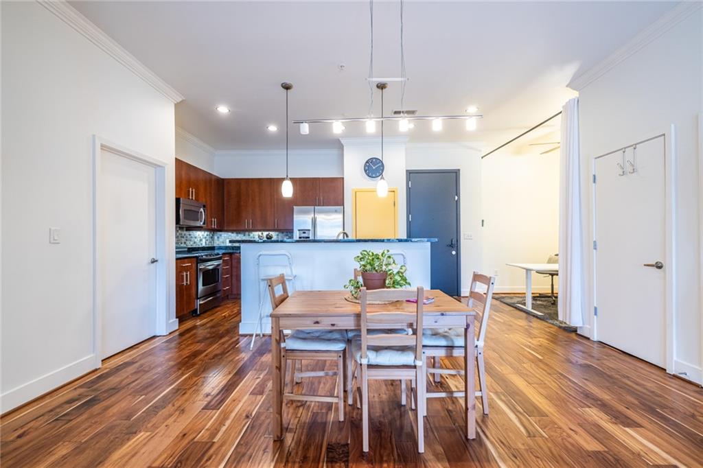 425 Chapel Street Southwest, Unit 2105 Atlanta, GA 30313 - Photo 2 of 25