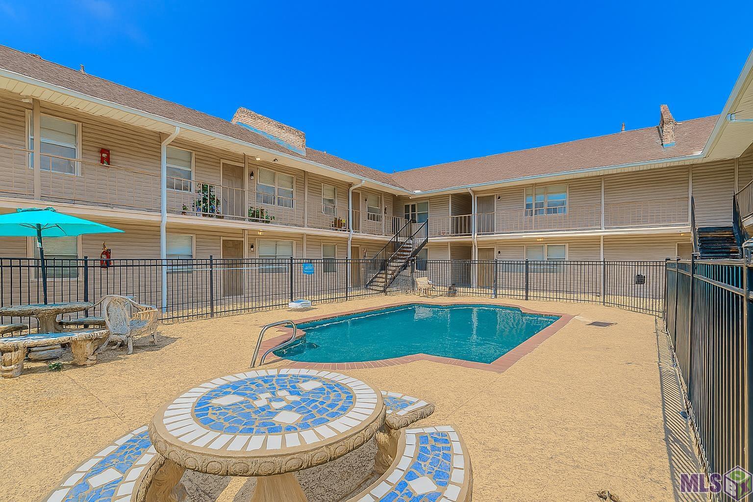 4518 Y A Tittle Avenue, Unit 1 Baton Rouge, LA 70820 - Photo 2 of 18