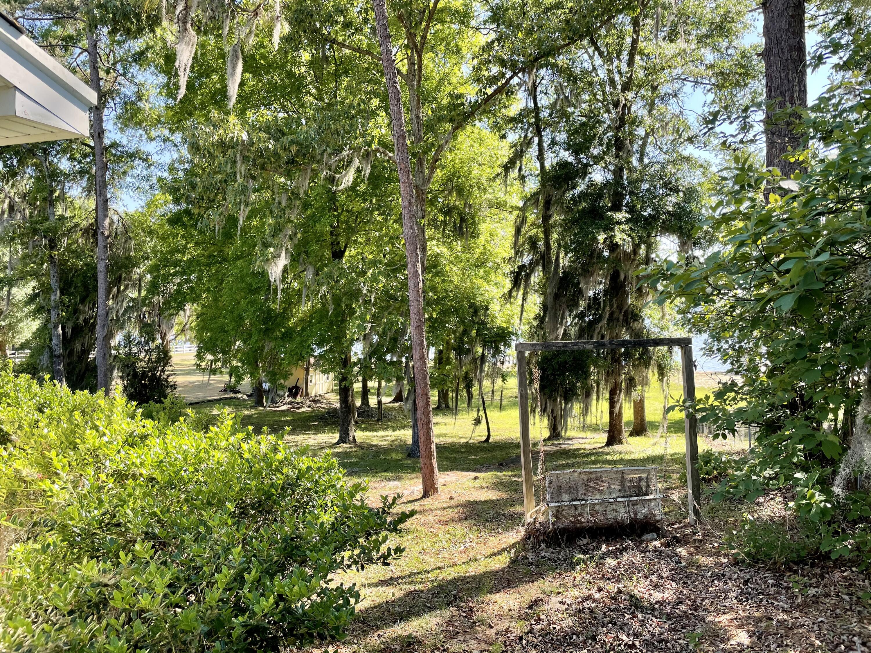 2622 Princess Pond Road Summerton, SC 29148 - Photo 3 of 31 IMG_2233