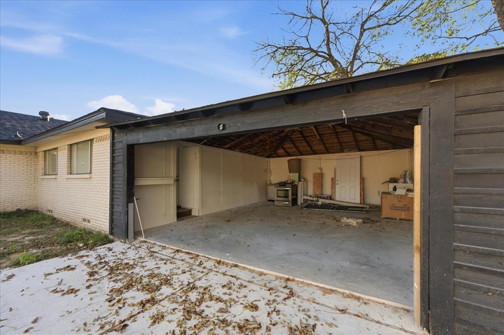 7835 Tillman Street Dallas, TX 75217 - Photo 30 of 34