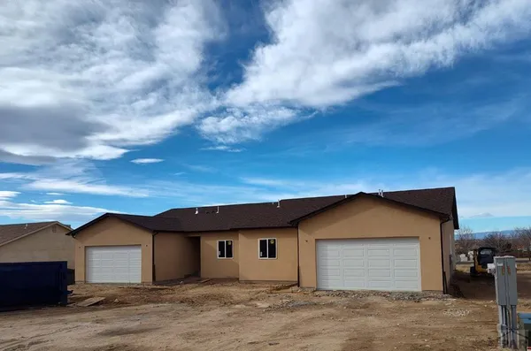 $545,000 | 731-733 South Knox Drive, Pueblo, CO 81007