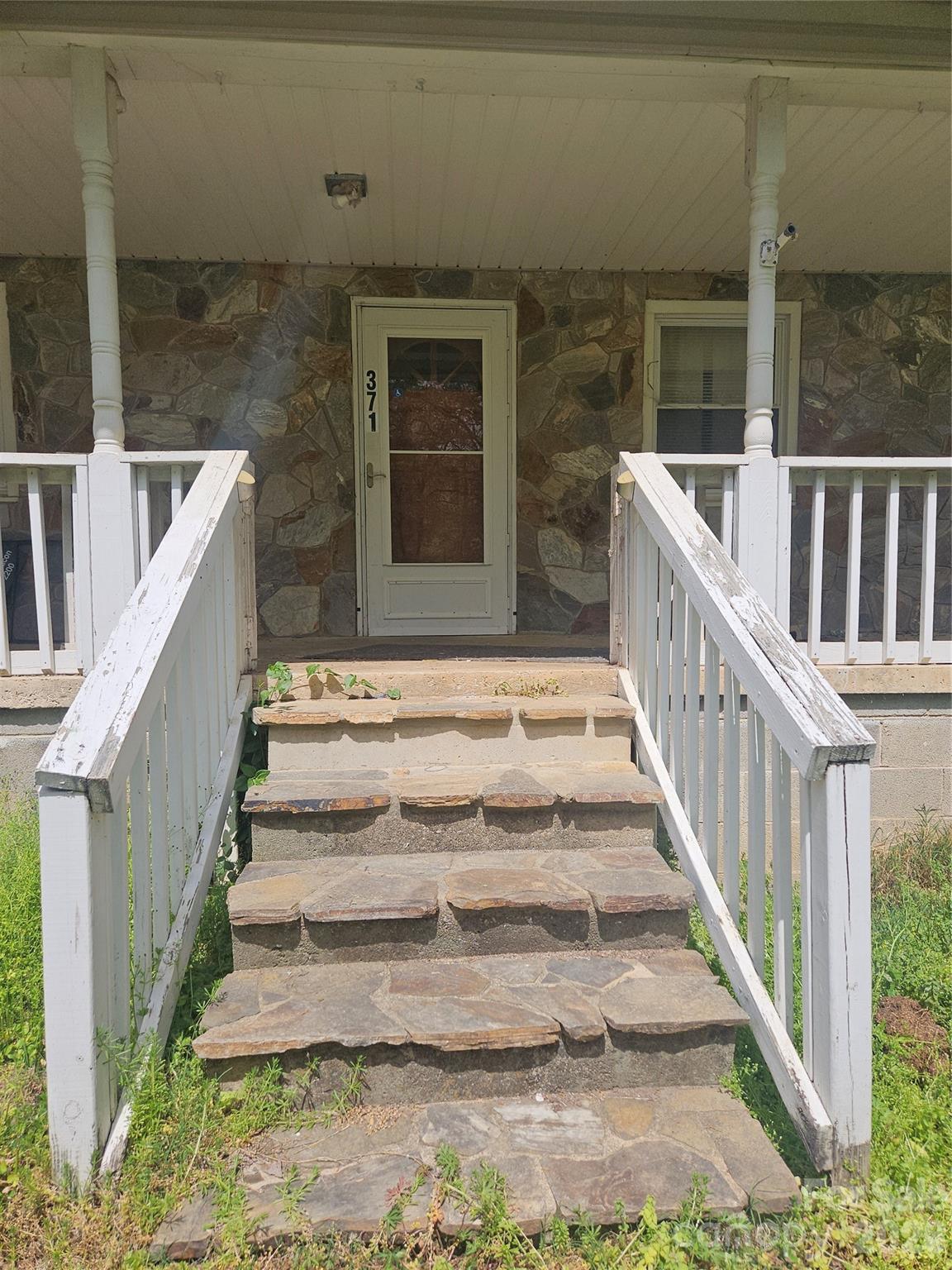 371 Beason Road Mooresboro, NC 28114 - Photo 4 of 25