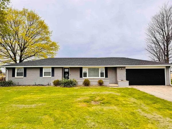 $350,000 | 8901 Highway 3, Muncie, IN 47303