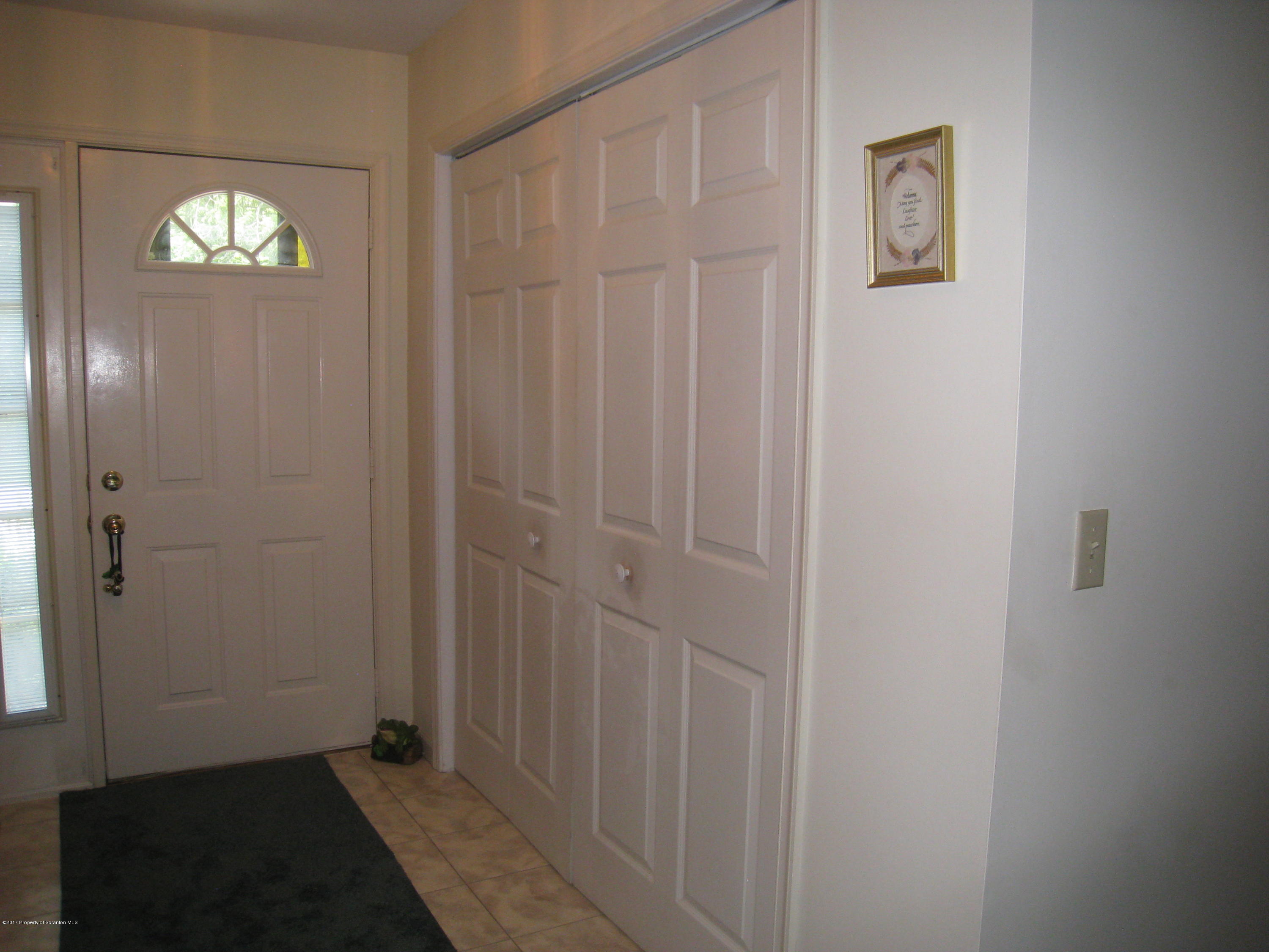 307 Maggies Road Clarks Summit, PA 18411 - Photo 6 of 45 Gallery Image 6
