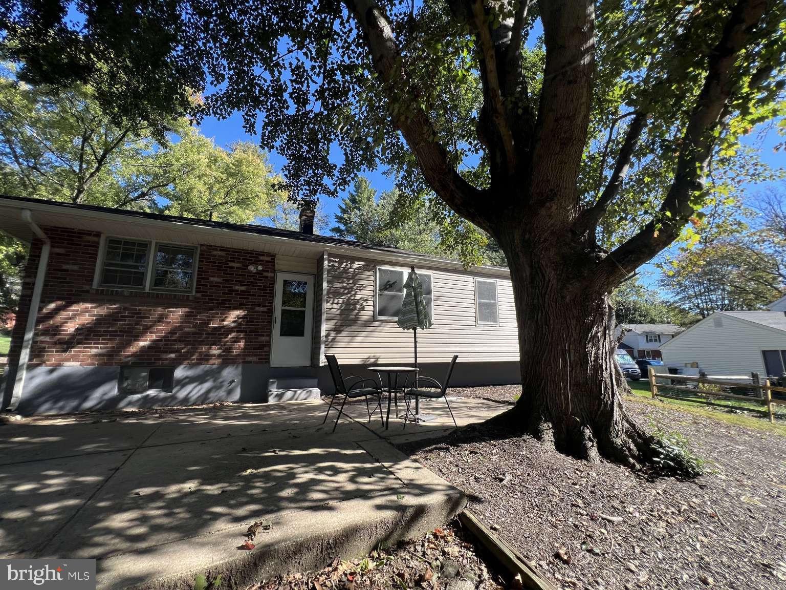 41 Fremont Road Newark, DE 19711 - Photo 25 of 25 a front view of a house with garden