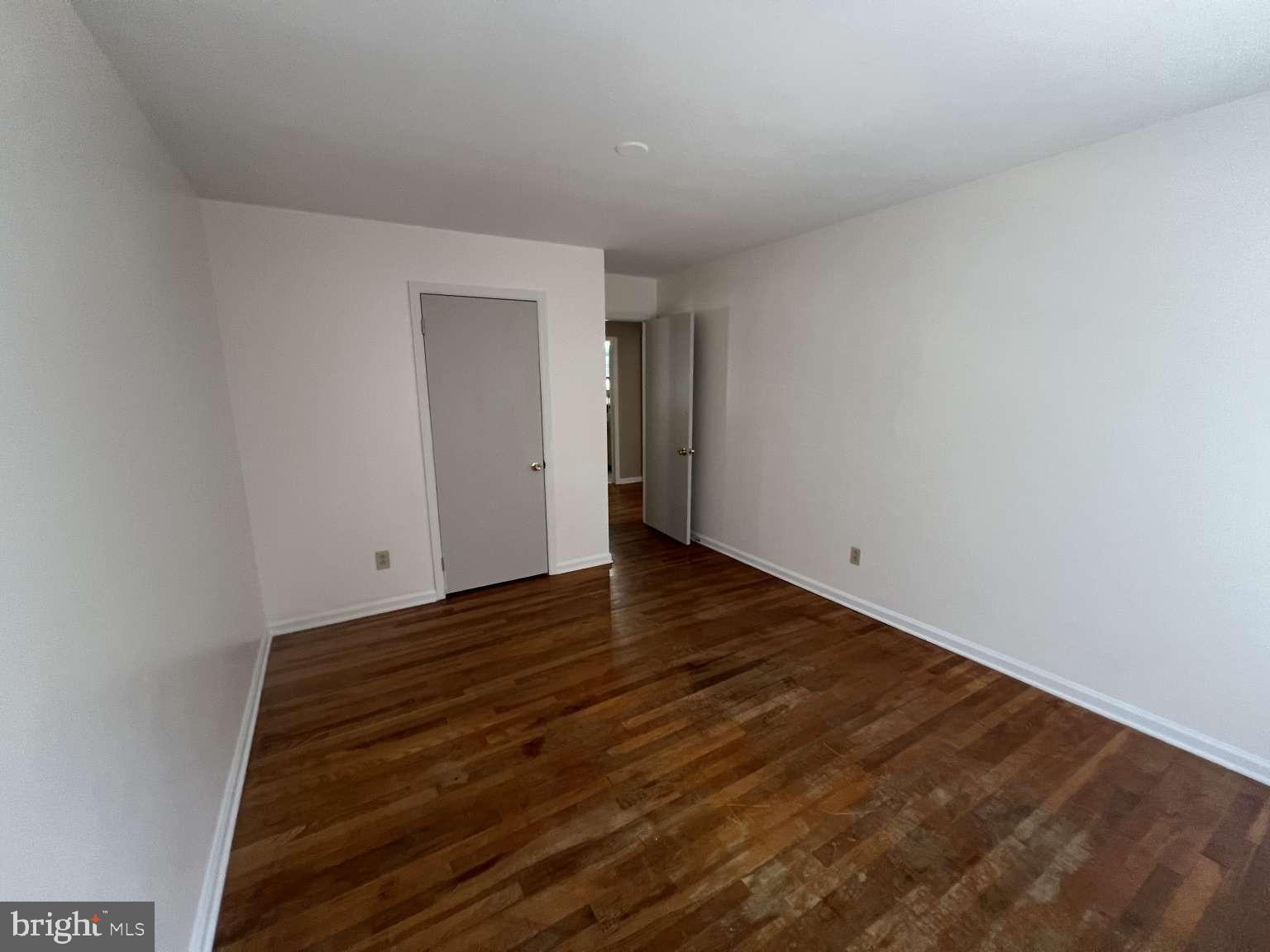 41 Fremont Road Newark, DE 19711 - Photo 8 of 25 a view of room with wooden floor and window