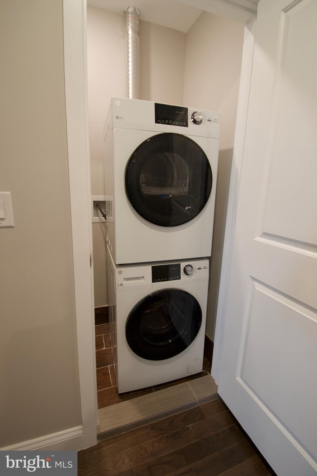 1422 Callowhill Street, Unit U305 Philadelphia, PA 19130 - Photo 1 of 16