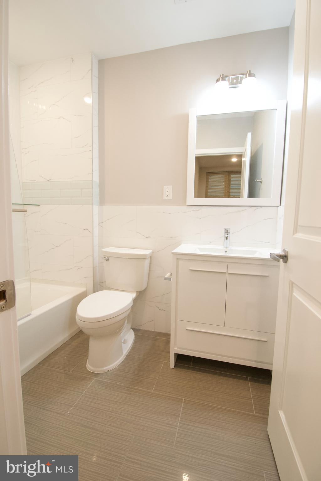 1422 Callowhill Street, Unit U305 Philadelphia, PA 19130 - Photo 7 of 16