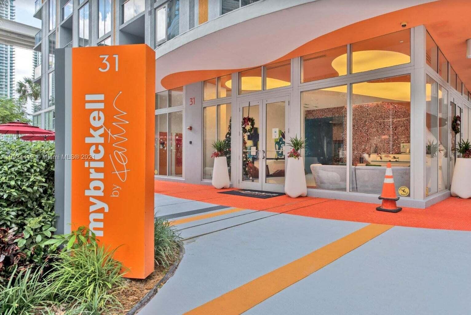 31 Southeast 6th Street, Unit 602 Miami, FL 33131 - Photo 32 of 39