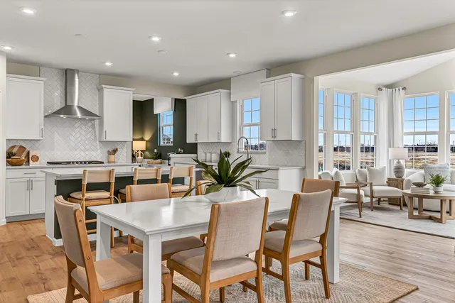 $700,000 | 12966 South Twin Pnes Lane, Plainfield, IL 60585