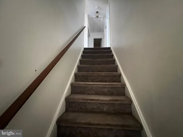 $2,000 | 785 Jarvis Road, Unit B, Sicklerville, NJ 08081