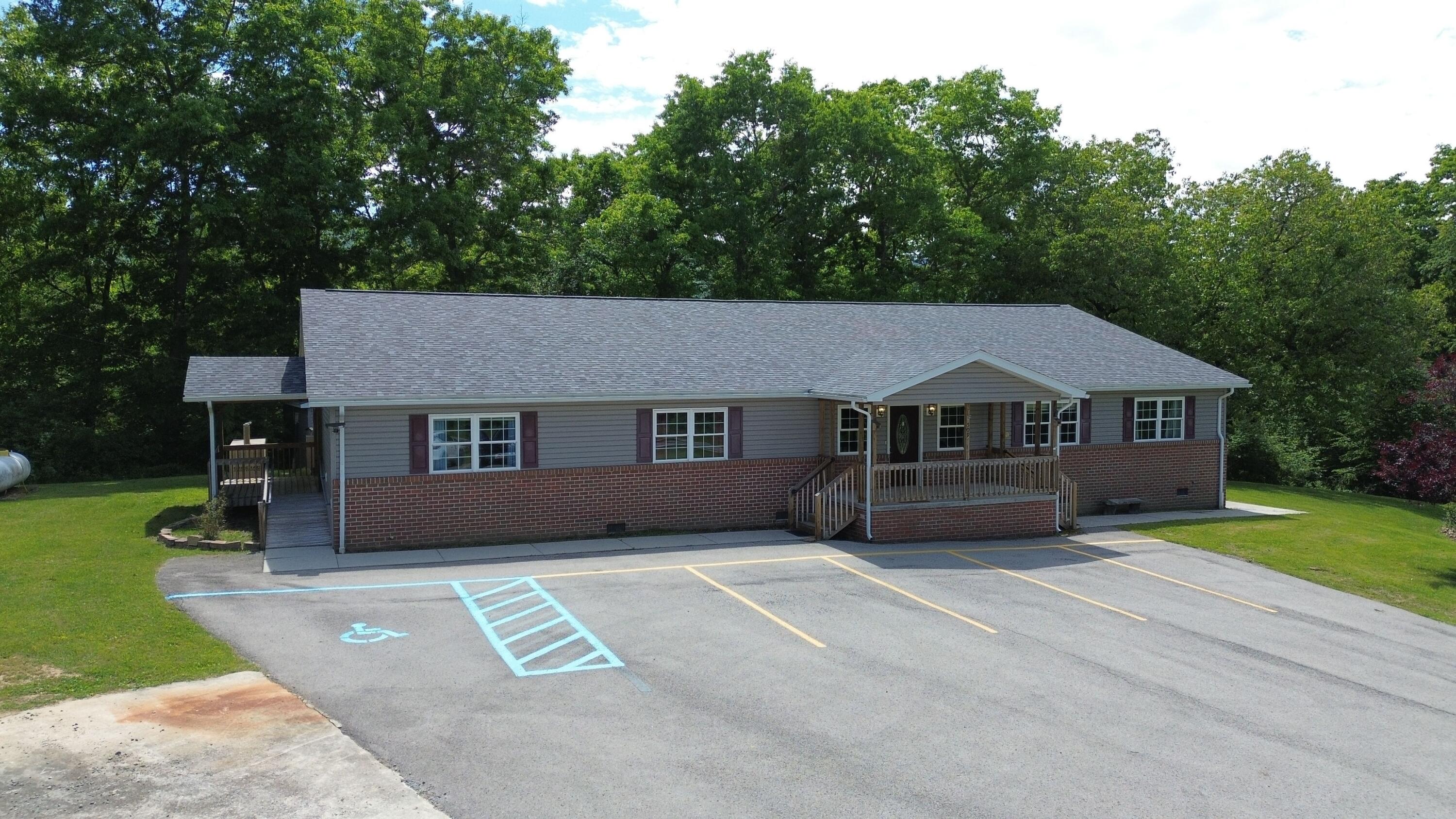 509 Woodrow Road Marlinton, WV 24954 - Photo 4 of 44 image 803117