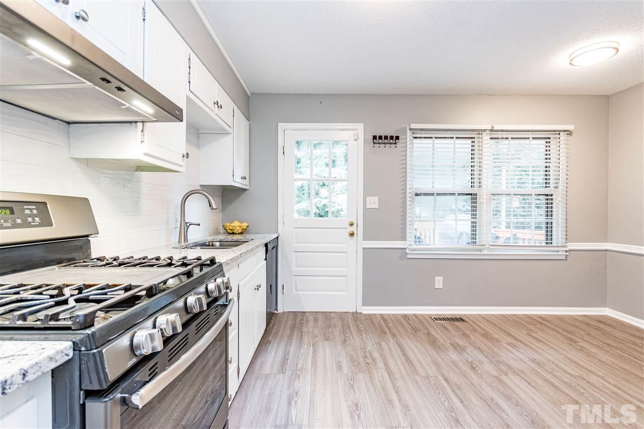 7309 Fiesta Way Raleigh, NC 27615 - Photo 6 of 28