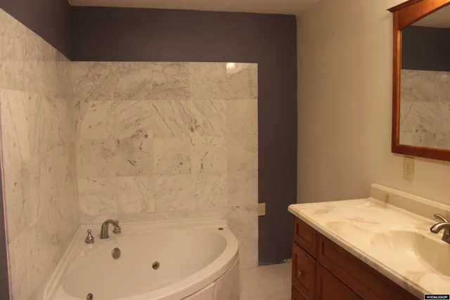 $580,000 | 3527 County Road 253, Lyman, WY 82937