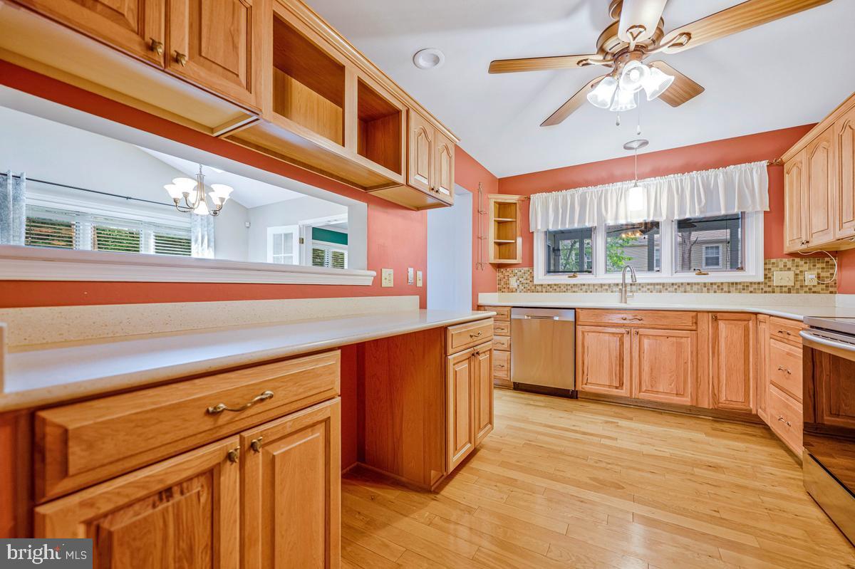 14600 Honeysuckle Way Issue, MD 20645 - Photo 15 of 64