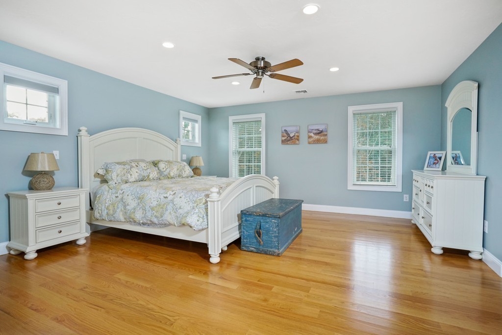 46 Strawberry Farm Road Marshfield, MA 02050 - Photo 14 of 30