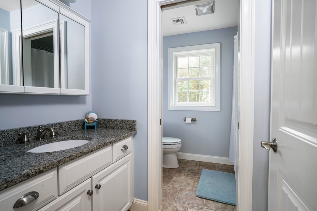 46 Strawberry Farm Road Marshfield, MA 02050 - Photo 21 of 30