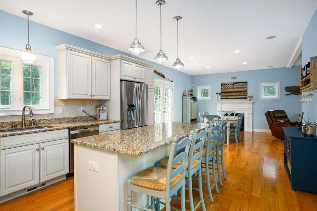 46 Strawberry Farm Road Marshfield, MA 02050 - Photo 5 of 30