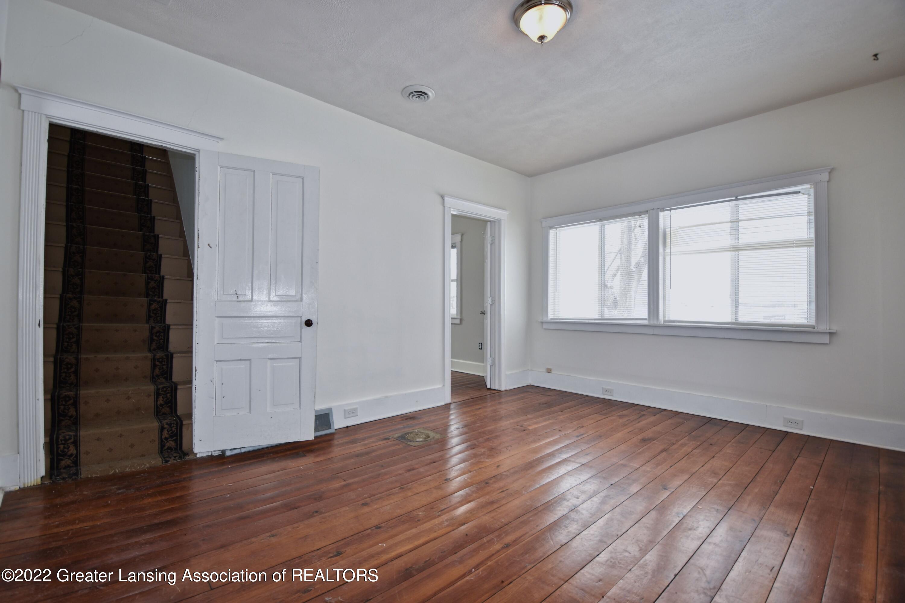13723 Fitchburg Road Stockbridge, MI 49285 - Photo 4 of 35 7