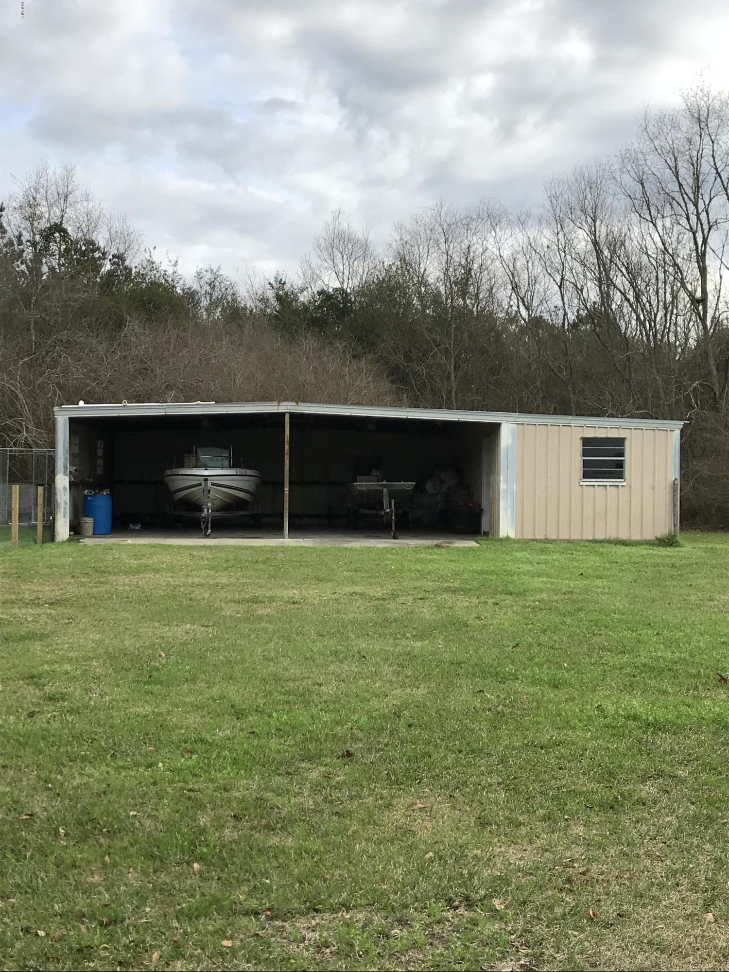 23600 Sam Mitchell Road Picayune, MS 39466 - Photo 5 of 14 IMG_9433