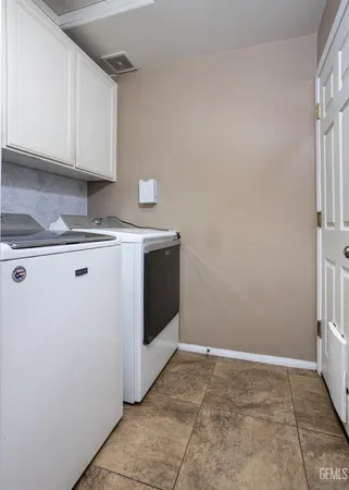 $384,900 | Undisclosed Address, Bakersfield, CA 93312