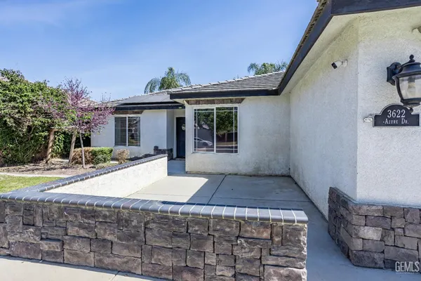 $384,900 | Undisclosed Address, Bakersfield, CA 93312