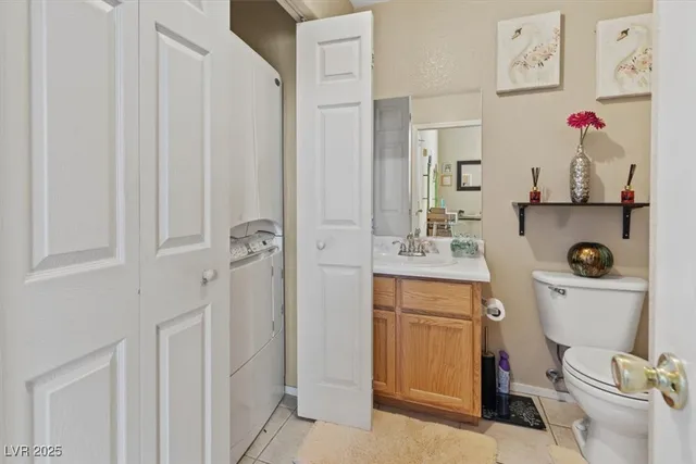 $445,000 | 1063 Gurneys Eagle Avenue, Henderson, NV 89015