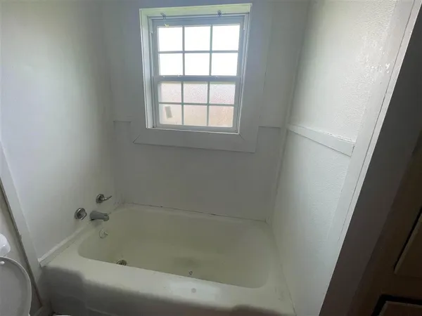 $1,000 | 1306 Continental Boulevard, Unit 1, Westlake, LA 70669