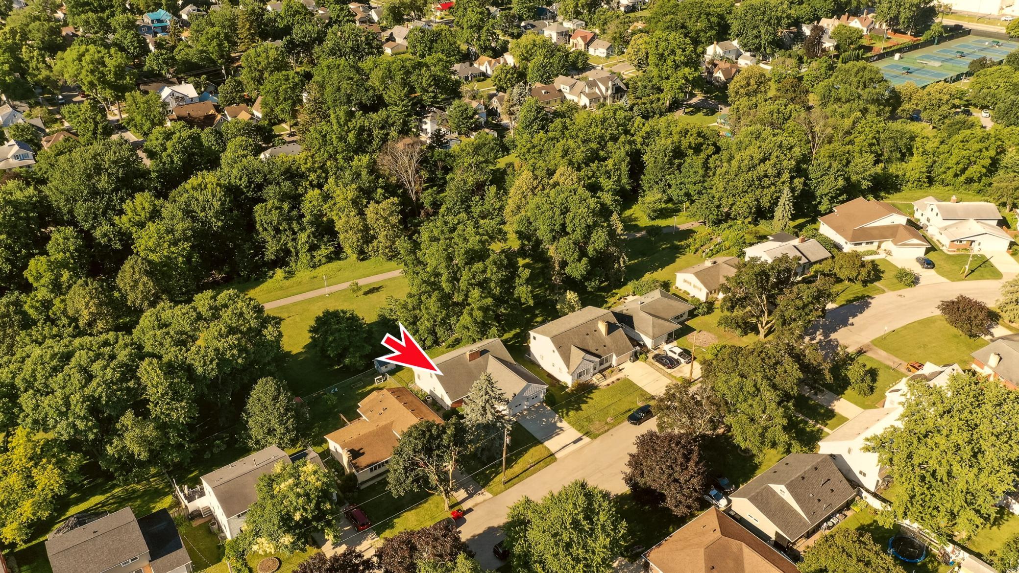 1230 4th Street Northwest Rochester, MN 55901 - Photo 2 of 36