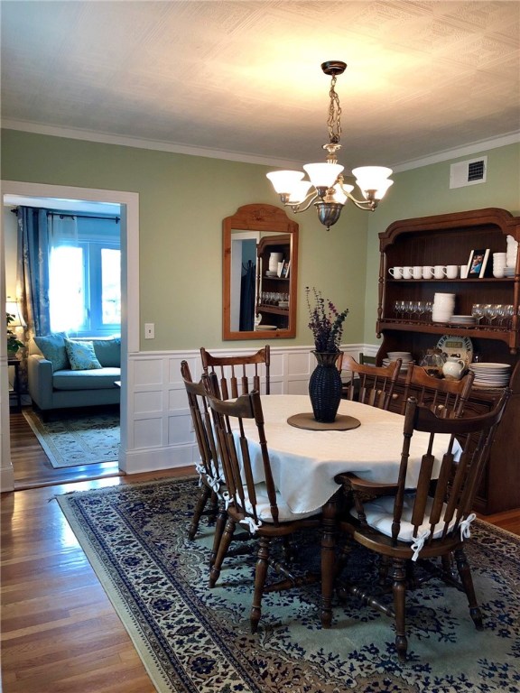 3499 West Shore Road Warwick, RI 02886 - Photo 6 of 24 Dining Room