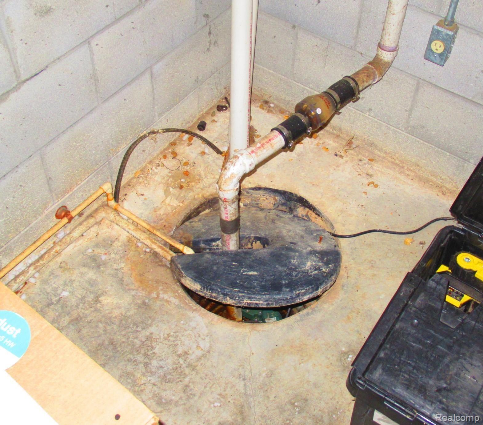 4866 Witt Road St. Clair, MI 48079 - Photo 71 of 98 Sump Pump.jpg